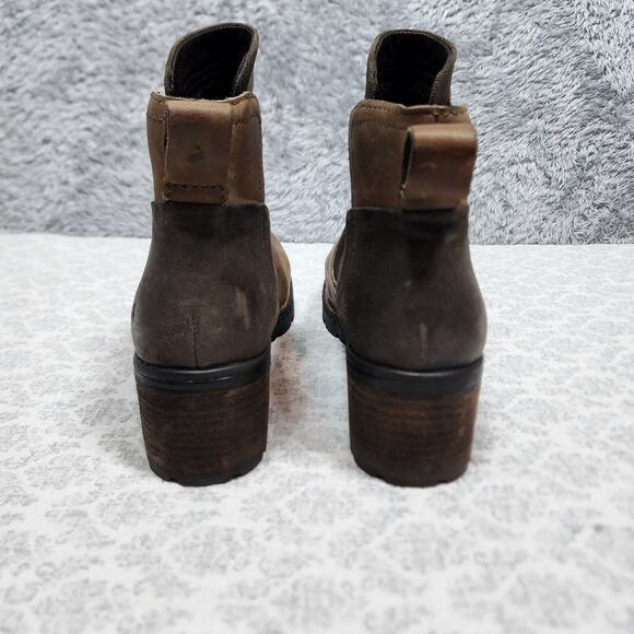 Born Women's Chelsea Style Madyson Lug Sole Leather Boots Size 11M - Picture 6 of 6